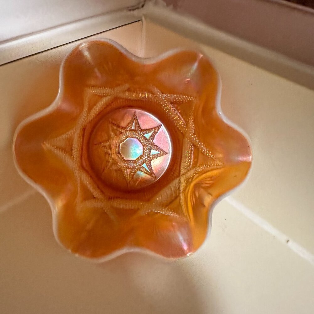Digan Carnival Glass Bowl Color Peach